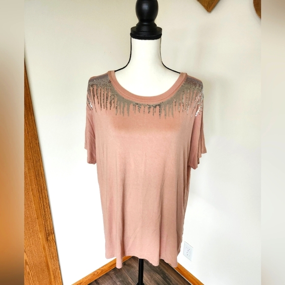 Jodifl Silver Sequin Waterfall Shirt - Picture 1 of 4